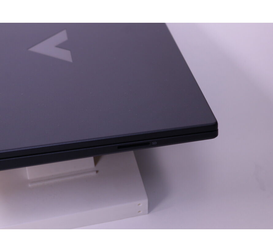 HP Victus 15-FA1018nd