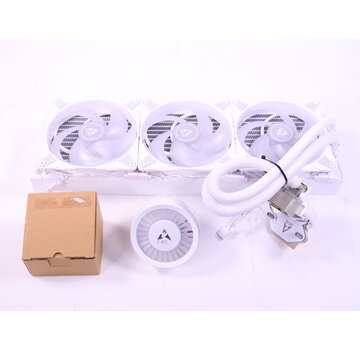 Arctic Liquid Freezer III 420 A-RGB Wit