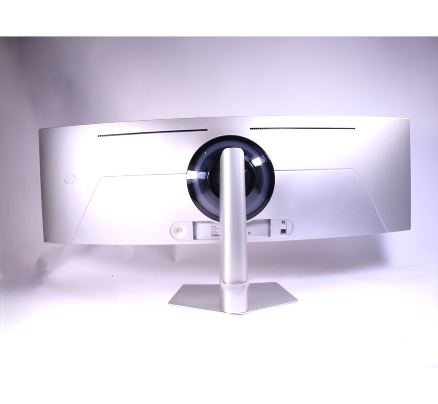 Odyssey OLED G93SC | WQHD - Curved - 240hz - 0.03 ms - QD-OLED - 49 inch