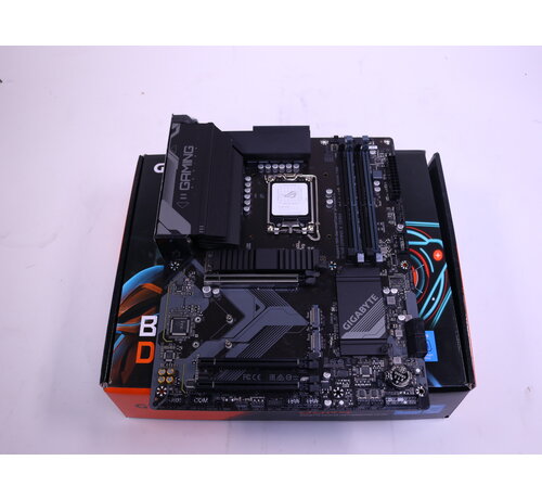 Gigabyte B760 Gaming X DDR4