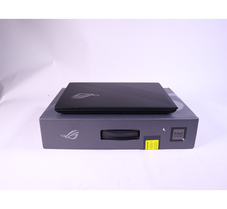 ROG Strix SCAR 16 G635LW-RW089W