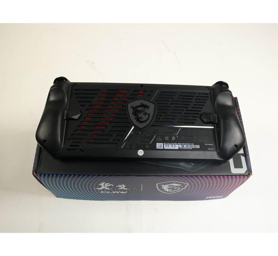 Claw - A1M (Ultra 5 135H) Zwart