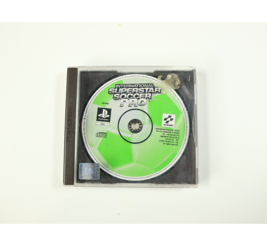 PlayStation 1 - International Superstar Soccer Pro [No Manual]