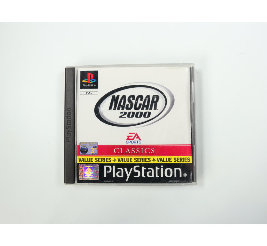 PlayStation 1 - NASCAR 2000