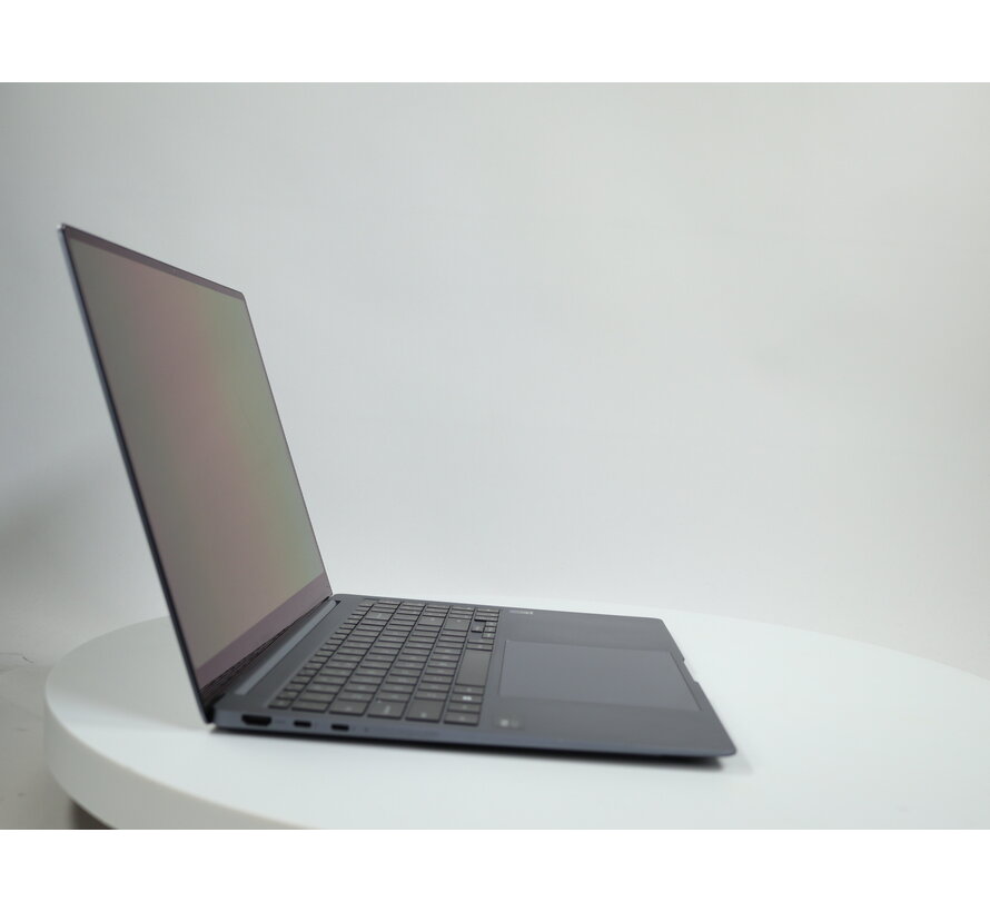 Galaxy Book4 Pro | NIEUWPRIJS 2099.95  | 16" AMOLED 3K Touch | Core i7 | iGPU  [Tweedekansje]