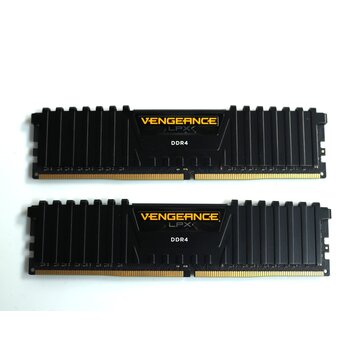 Corsair Vengeance LPX DDR4 2x4GB 2666MHz