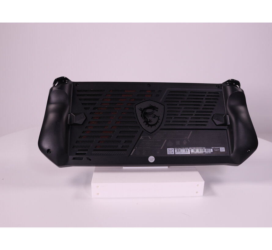 Claw - A1M (Ultra 5 135H) Handheld Gaming Pc
