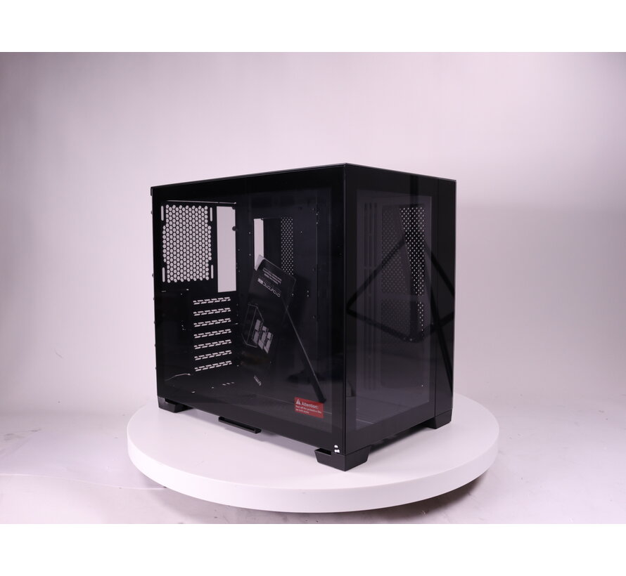 PC-O11 Dynamic Mini - Zwart
