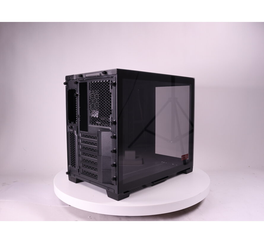 PC-O11 Dynamic Mini - Zwart