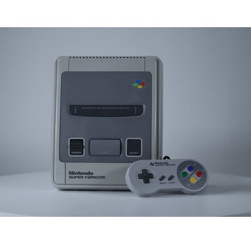 Nintendo SNES - Super Famicom Console