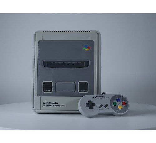 Nintendo SNES - Super Famicom Console