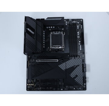 Gigabyte Gigabyte AORUS X670 ELITE AX [tweedekansje] - Slot 2 ram  Defect