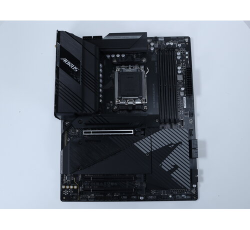 Gigabyte Gigabyte AORUS X670 ELITE AX [tweedekansje] - Slot 2 ram  Defect