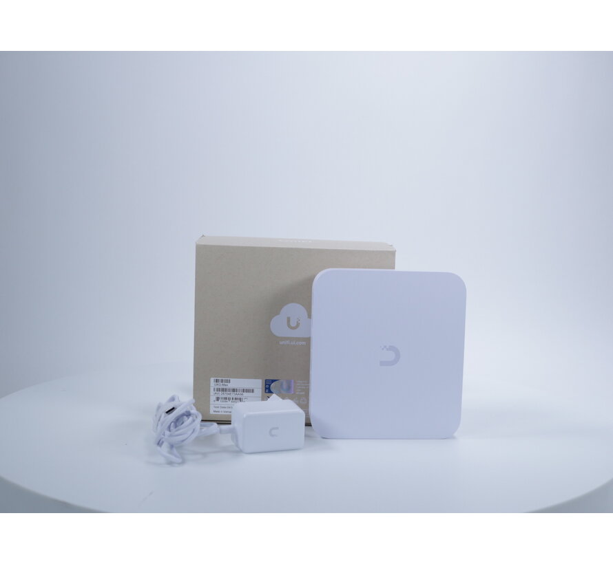UniFi Gateway Max
