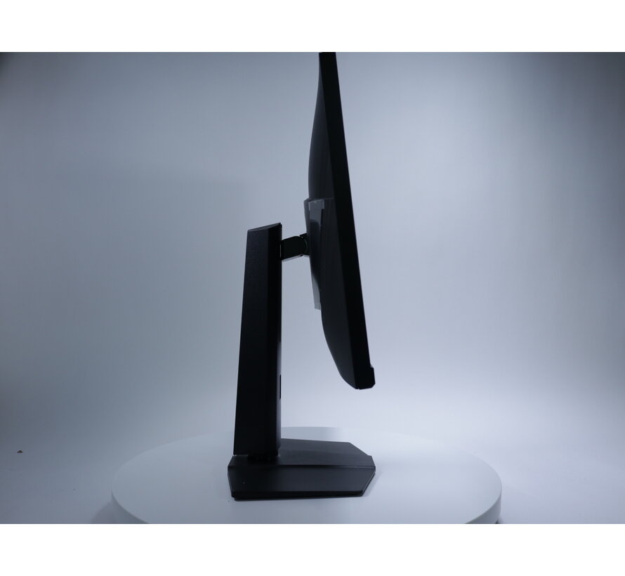 G272QPF E2 | 27" | Quad HD | 180Hz | IPS