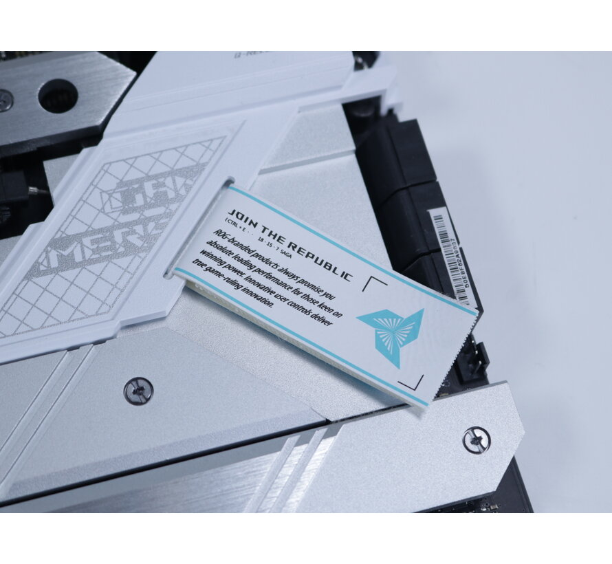 Strix Z690-A Gaming Wifi D4 [Tweedekansje]