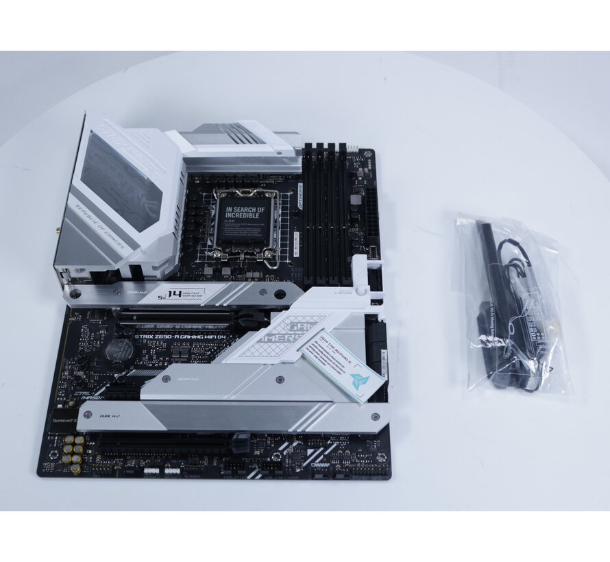 Strix Z690-A Gaming Wifi D4 [Tweedekansje]