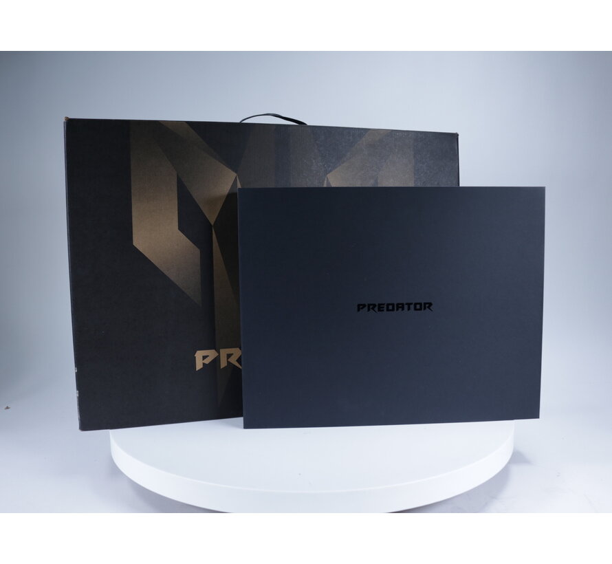 Predator Helios 18 PH18-72-97DH | 18" | Core i9 | RTX 4080