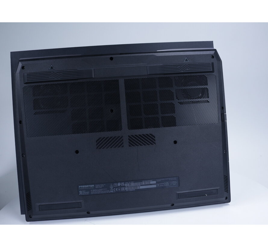 Predator Helios 18 PH18-72-97DH | 18" | Core i9 | RTX 4080