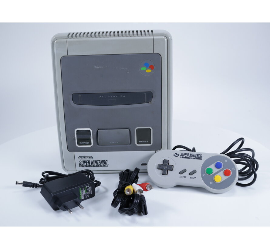SNES - Super Nintendo Console [Licht Verkleurd]