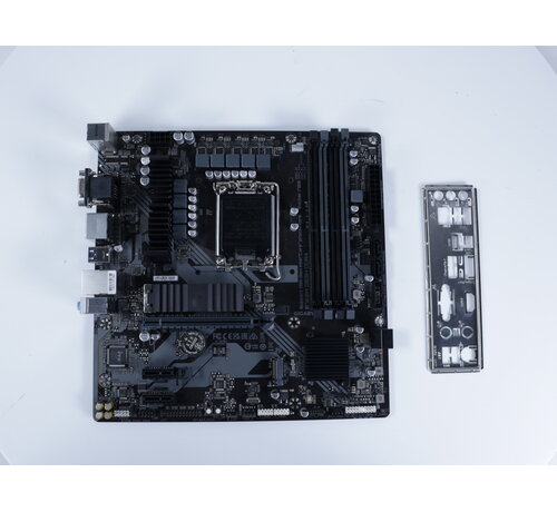 GIGABYTE Intel B760M DS3H DDR4 [Tweedekansje]