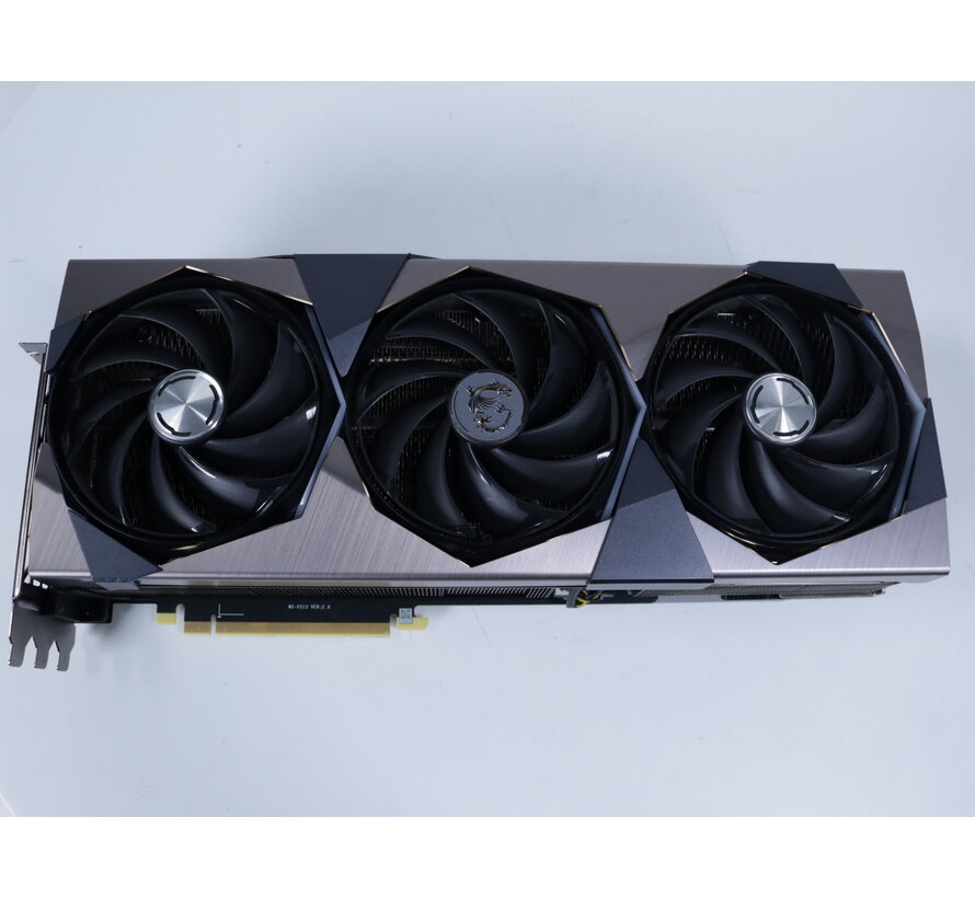 GeForce RTX 4070 Ti SUPRIM X 12G