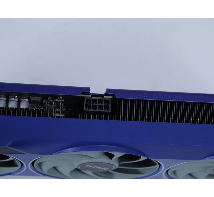 Intel Arc B580 TITAN OC