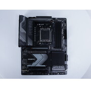 Gigabyte X670 GAMING X AX