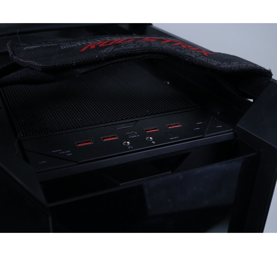 ROG Strix Helios [Tweedekansje]