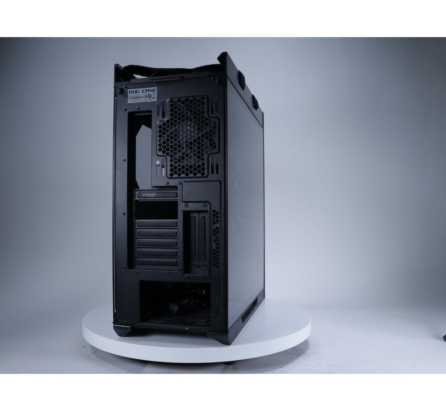 ROG Strix Helios [Tweedekansje]