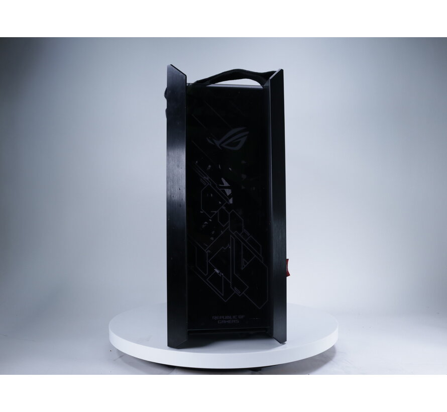 ROG Strix Helios [Tweedekansje]