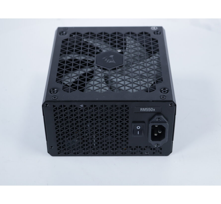 RM550x (2021) Zwart [Tweedekansje]