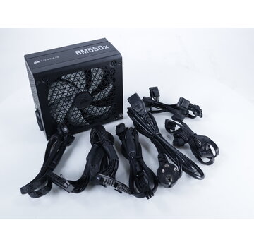Corsair RM550x (2021) Zwart [Tweedekansje]