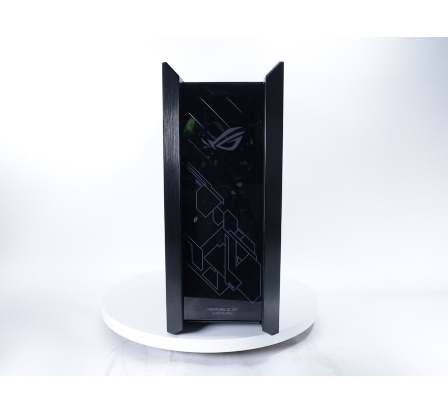 ROG Strix Helios [Tweedekansje] #2