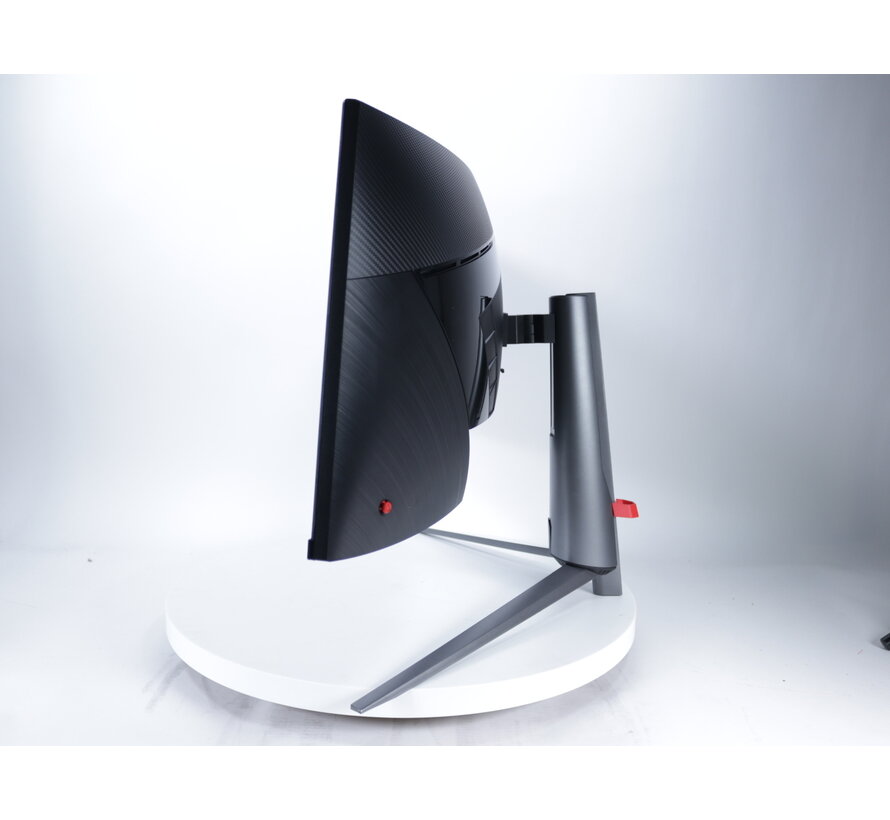 MAG 345CQR - 4K Curved VA Gaming Monitor - 180Hz - 34 inch