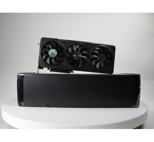 Gigabyte Radeon RX 7900 GRE Gaming 16G OC
