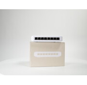 Ubiquiti UniFi Switch Lite 8 PoE [1]