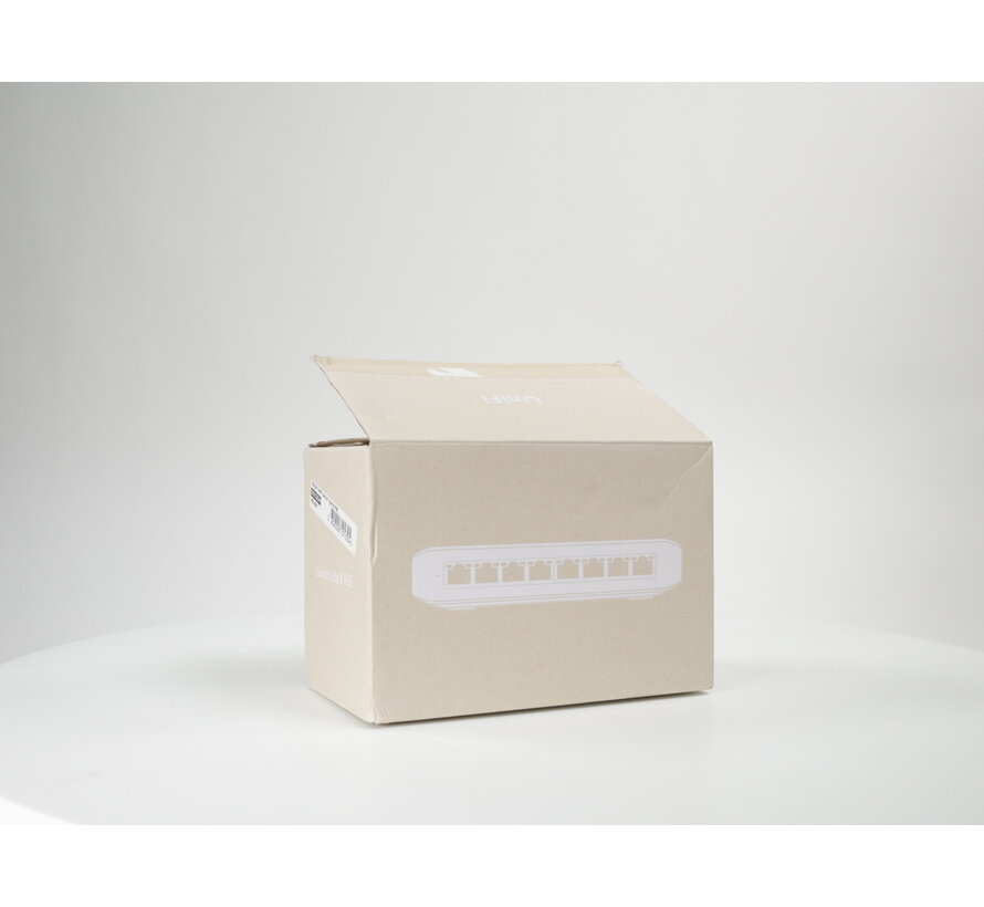 UniFi Switch Lite 8 PoE [1]
