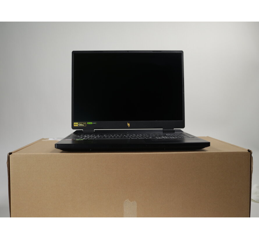 Nitro 16 AN16-42-R5PU Gaming Laptop