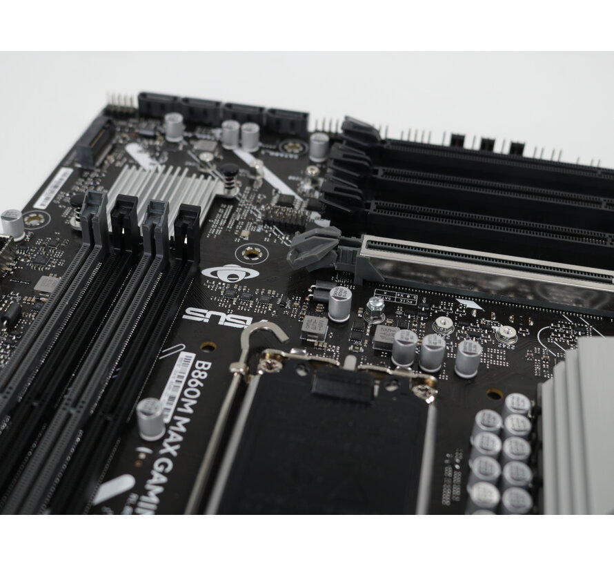MAG X870E TOMAHAWK MAX WIFI