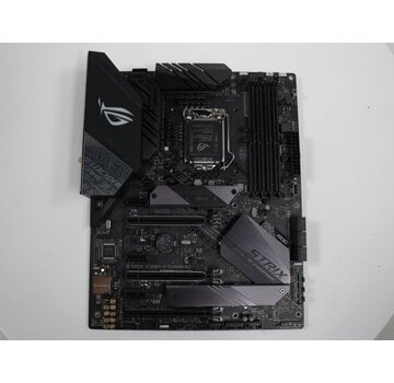 ASUS ROG Strix Z390-E gaming[Tweedekansje]