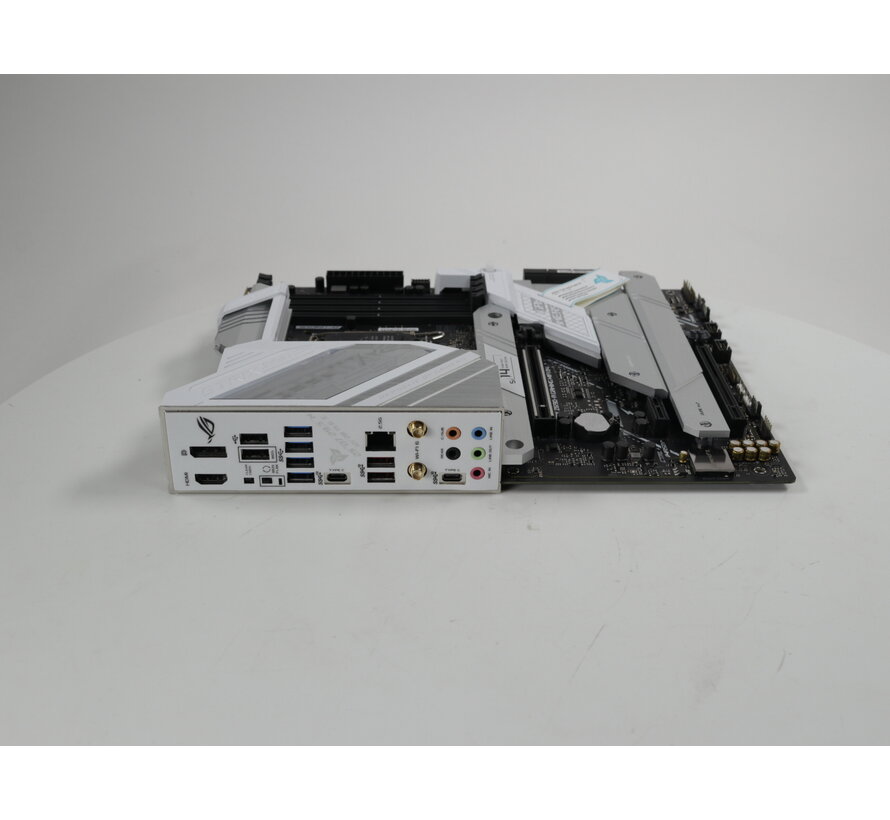 ROG Strix Z690-A GAMING WIFI D4