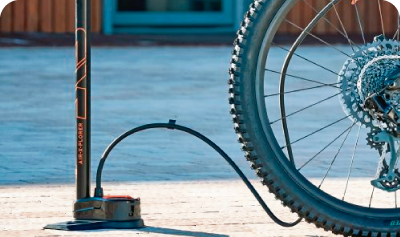 Wie hoch ist der Luftdruck in den Reifen?