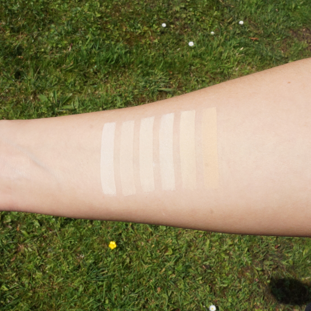 Foundation testers Sunkissed creativecosmeticsbv