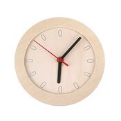 Klok met houten frame en uurwerk