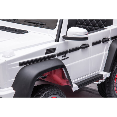 Mercedes Mercedes G63 6X6 AMG 12V White Mercedes Mercedes G63 6X6 AMG 12V White