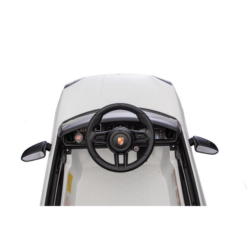 Porsche Porsche Cayenne 12V White