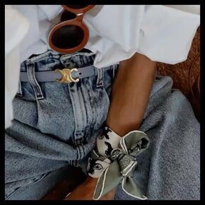 ACCESSOIRES 