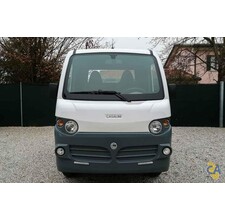 Casalini Casalini Kerry White