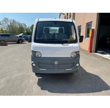 Casalini Casalini Kerry White